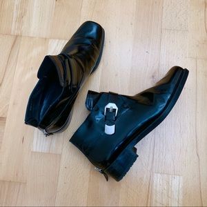 Stuart Weitzman Negev mirrored black booties